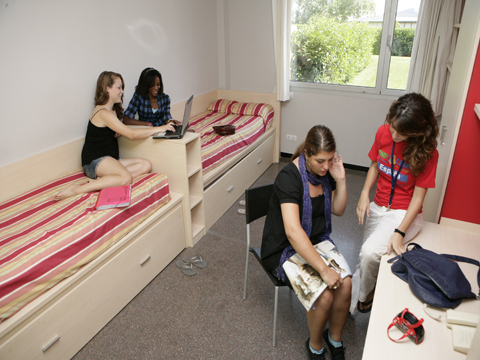 Barcelona summer Camp School
